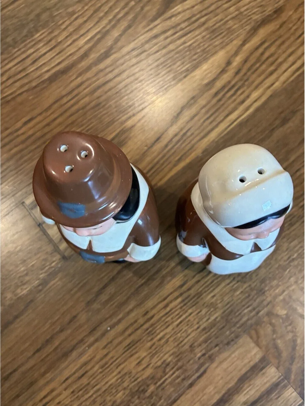 Vintage Pilgrim Salt and Pepper Shakers Set Thanksgiving Harvest Cer